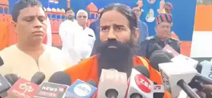 Baba Ramdev: भारत में लाखों लोगों ने ‘टॉक्सिक’ अंग्रेजी दवाइयों से मर गए..।एलोपैथिक दवाओं पर फिर से प्रश्न उठाए गए रामदेव