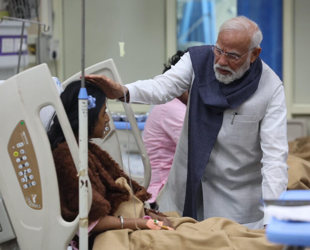 PM Modi Visit LNJP Hospital 