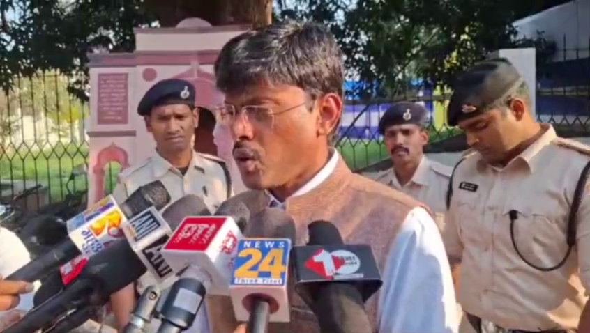 बिहार विधानसभा चुनाव 2025: मतगणना को लेकर डीएम और एसपी ने ए.एन. कॉलेज में किया निरीक्षण #patnaupdate #countingday #biharelection2025 #votecounting #biharelectionresult #biharvidhansabhaelection #electionsecurity #election2025