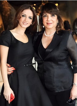 Sussanne & Zayed Khan Mother