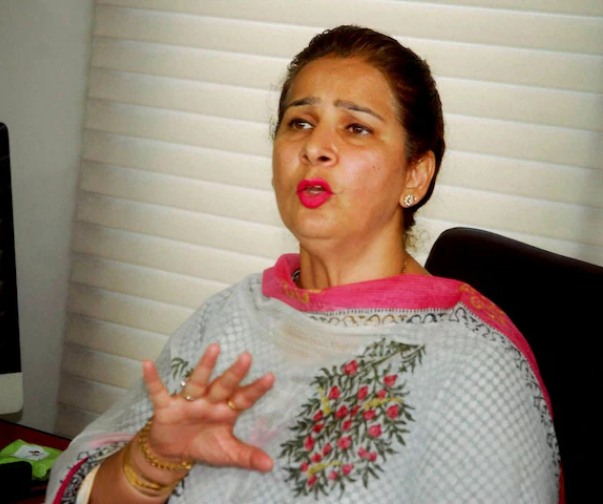 Navjot Kaur Sidhu 500 Crore Controversy