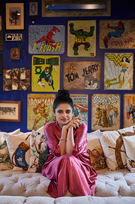 Women Interior Designer