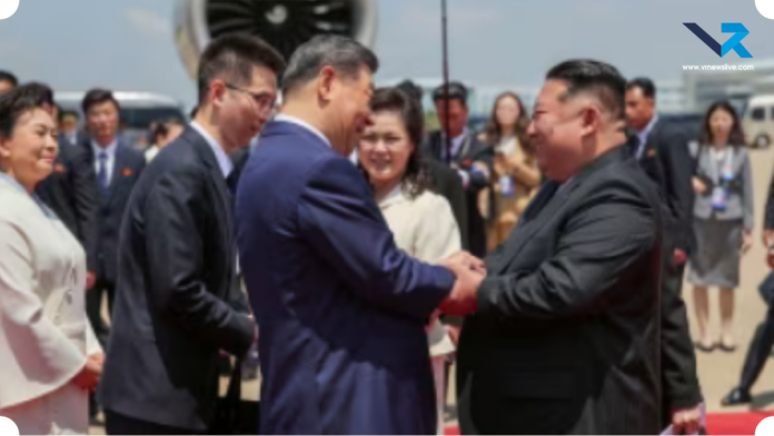 Xi Jinping Kim Jong Un laugh