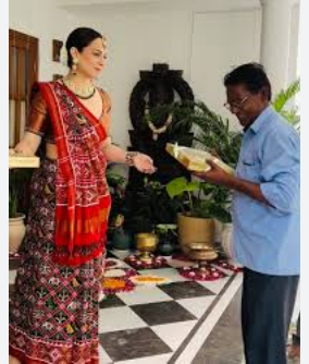 Kangana Ranaut Gujarati Look